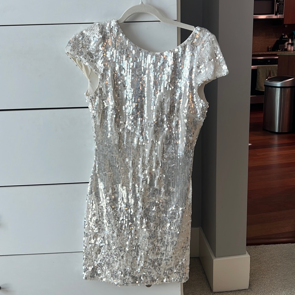 Dress the Population mini dress sequin